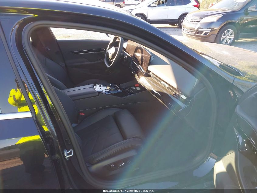 2025 BMW 5 Series - WBA43FJ01SCU53150