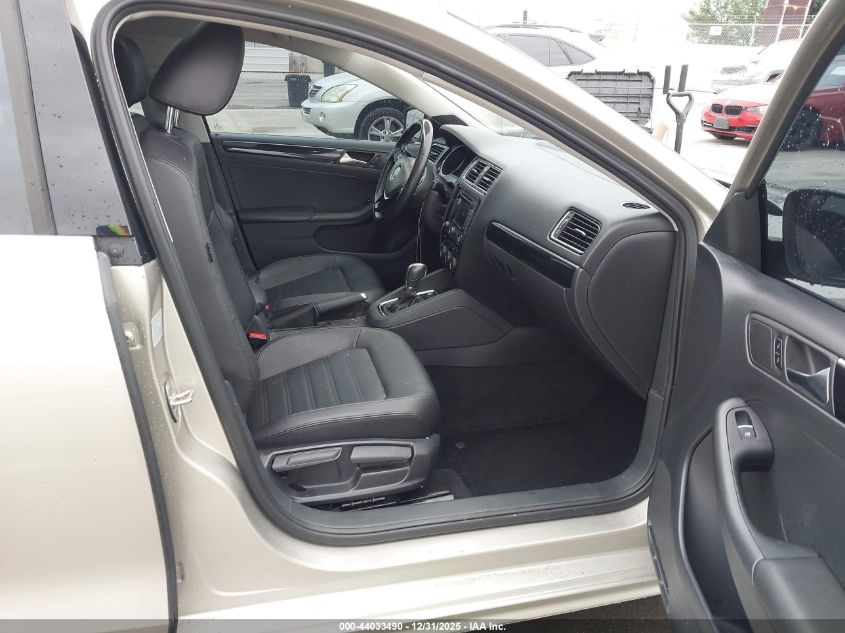 2015 Volkswagen Jetta 1.8T Sel