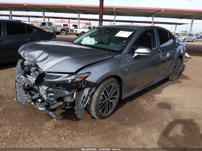 2025 Toyota Camry Xle