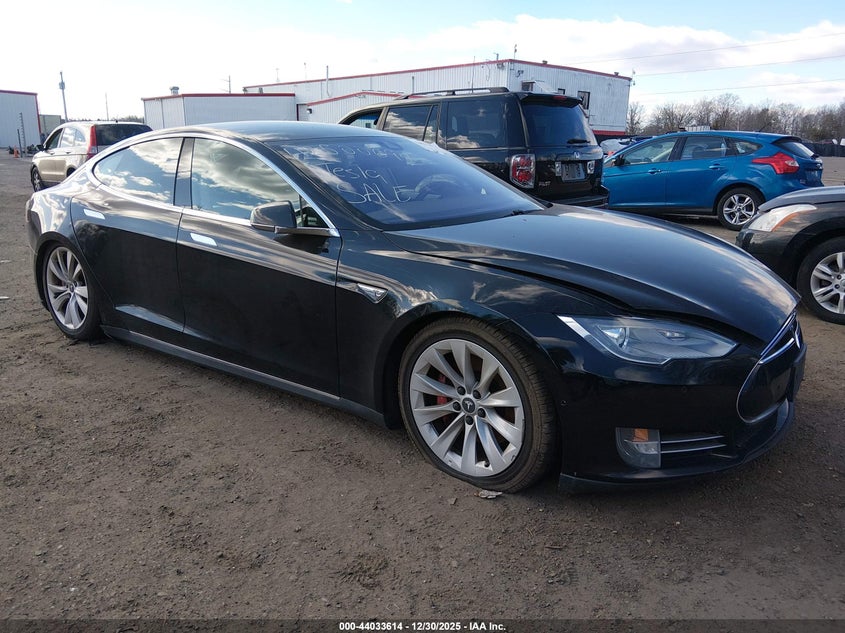 2014 Tesla Model S
