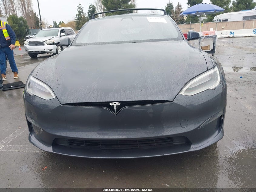 2021 Tesla Model S Plaid Tri Motor All-Wheel Drive VIN: 5YJSA1E64MF431084 Lot: 44033621