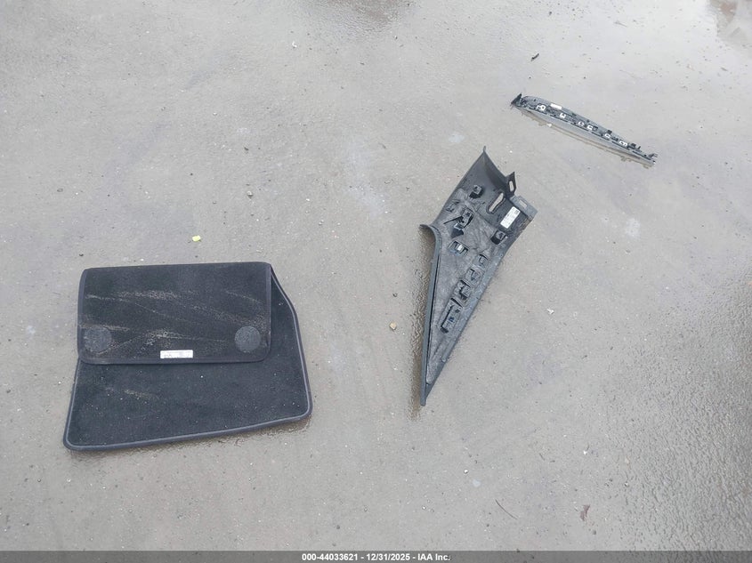 2021 Tesla Model S Plaid Tri Motor All-Wheel Drive VIN: 5YJSA1E64MF431084 Lot: 44033621