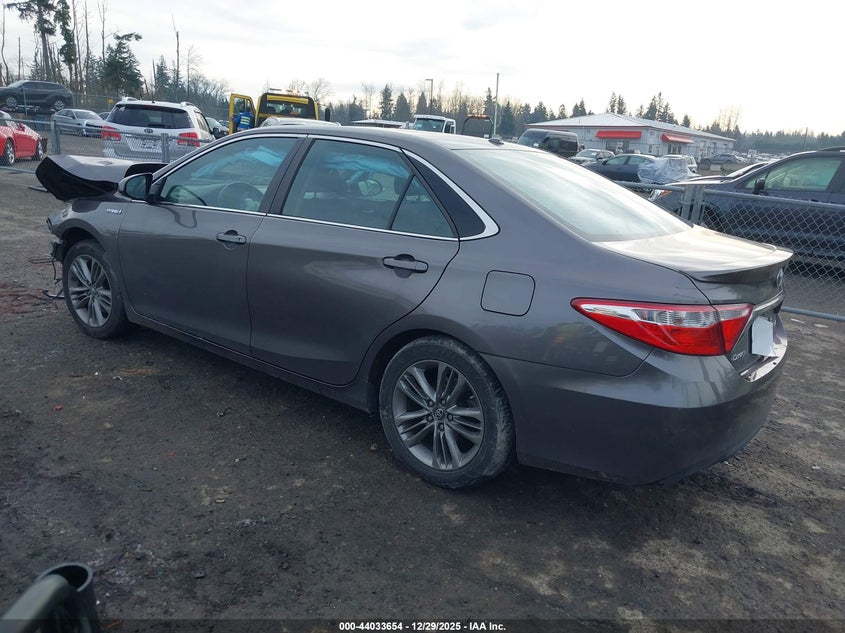 2016 Toyota Camry Hybrid Se