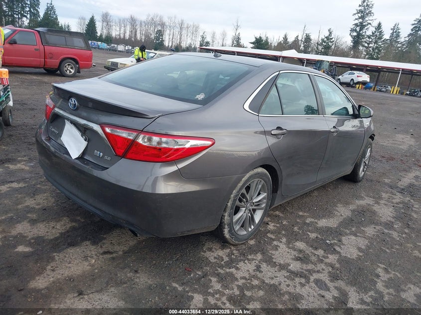 2016 Toyota Camry Hybrid Se