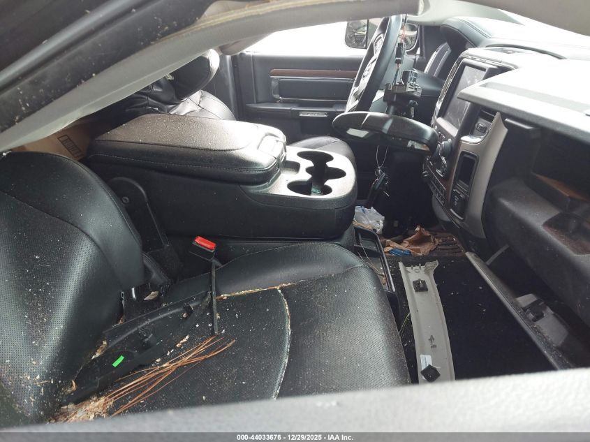 2017 Ram 1500 Laramie 4X4 6'4 Box