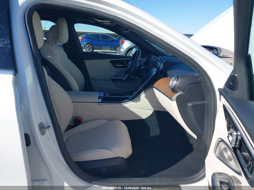 2025 Mercedes-Benz C 300