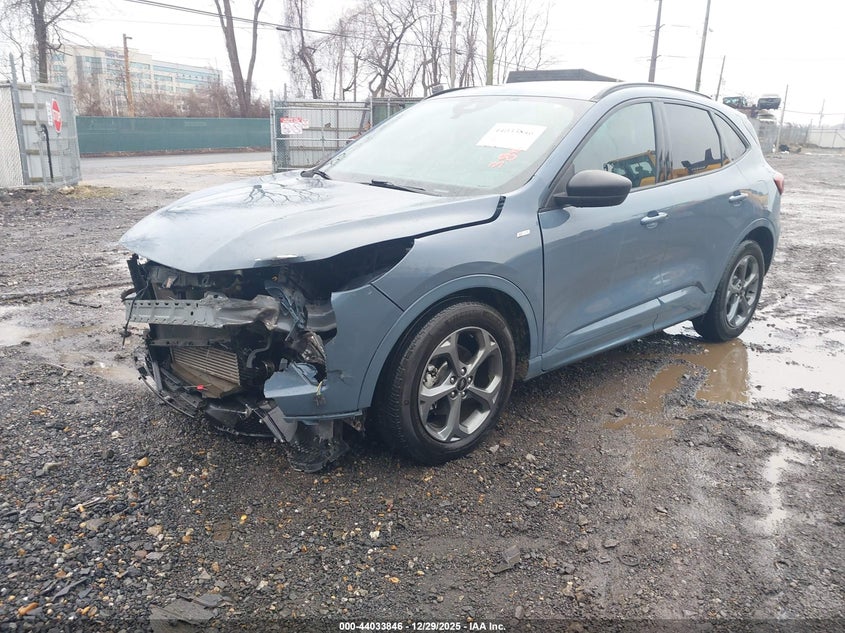 2024 Ford Escape St-Line