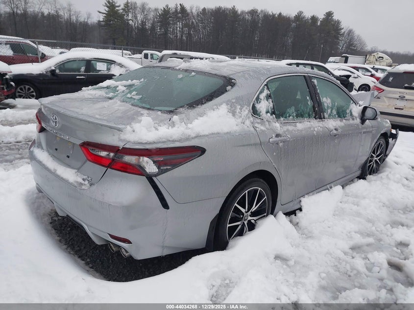 2022 Toyota Camry Se Awd