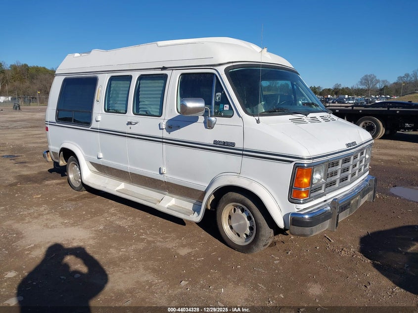 2B6HB21Y3MK401175 DODGE RAM VAN Photo 1