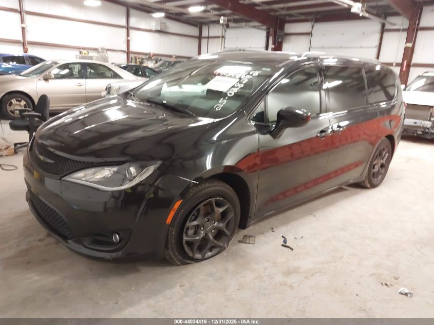 2019 Chrysler Pacifica Touring Plus