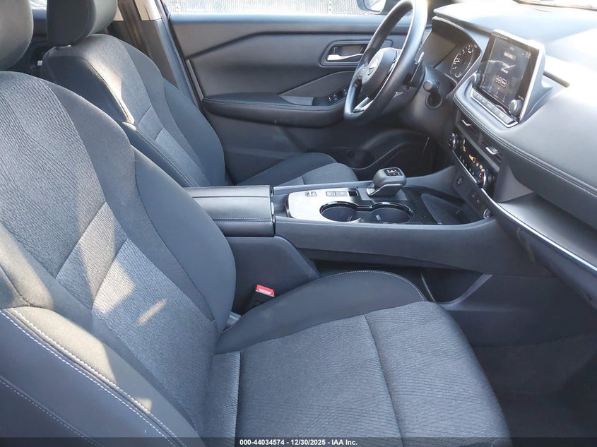 VIN 5N1BT3BA3RC757344 2024 NISSAN ROGUE SV FWD
