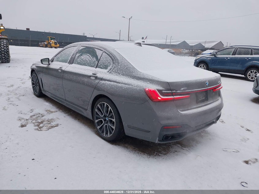2020 BMW 740I xDrive