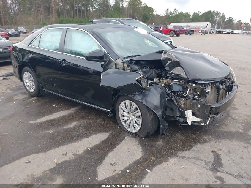 4T4BF1FK8ER403036 2014 Toyota Camry Le auction photo 1