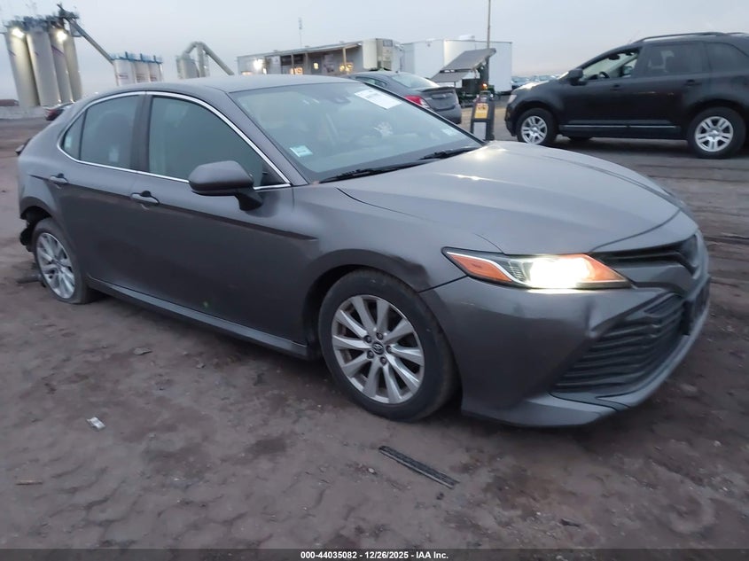 4T1C11AKXLU344914 2020 Toyota Camry Le auction photo 1
