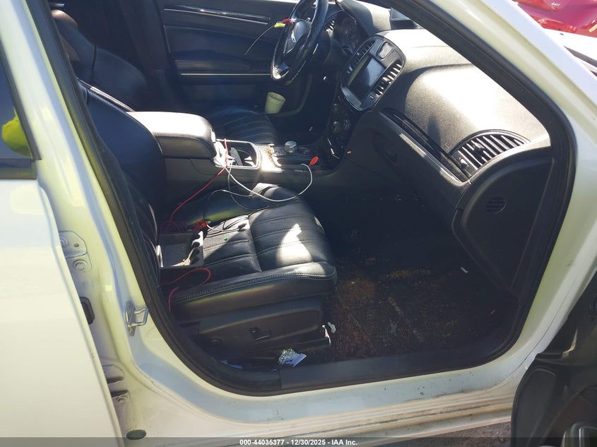 2019 Chrysler 300 300S Awd