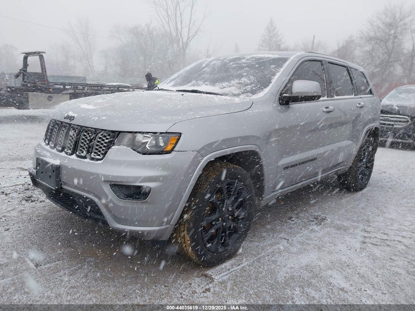 VIN 1C4RJFAG7JC179334 2018 JEEP GRAND CHEROKEE ALTITUDE 4X4