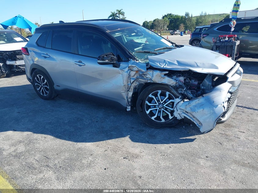 TOYOTA COROLLA CROSS HYBRID SE 2024