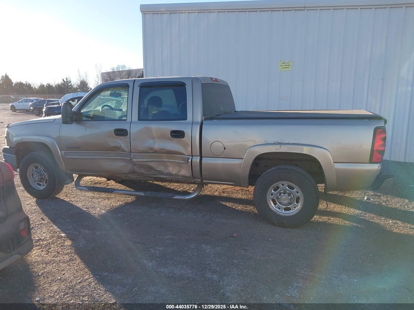 CHEVROLET SILVERADO 1500HD 2005 VIN 1GCGK13U85F854400