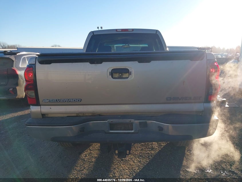 CHEVROLET SILVERADO 1500HD 2005 VIN 1GCGK13U85F854400