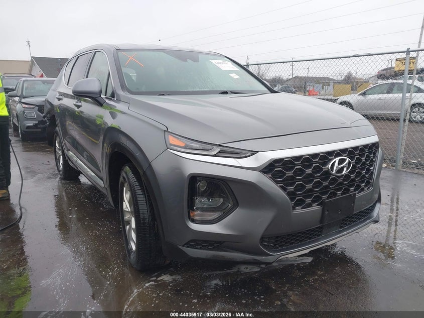 2019 Hyundai Santa Fe Se