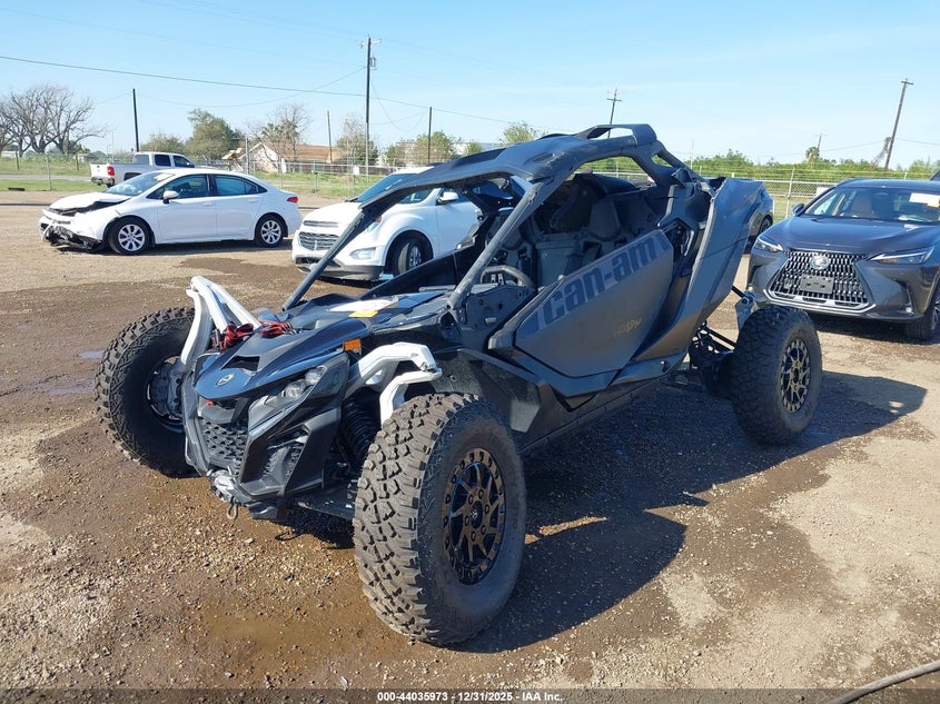 3JB8XAT46RE005231 2024 Can-Am Maverick R X Rs auction photo 1