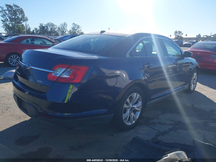 2011 Ford Taurus Sel