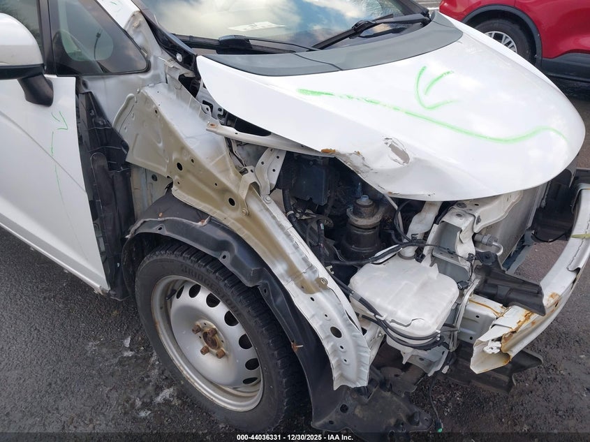 VIN 3HGGK5G68JM710571 2018 HONDA FIT SPORT