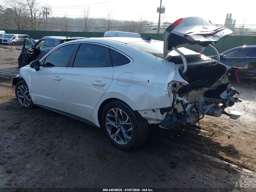 2022 Hyundai Sonata Sel