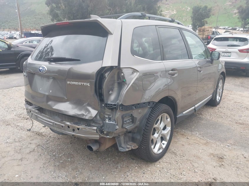 VIN JF2SJAWC0JH594476 2018 SUBARU FORESTER 2.5I TOURING