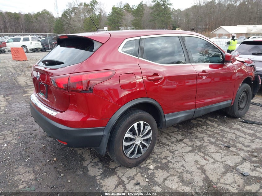 2019 Nissan Rogue Sport S