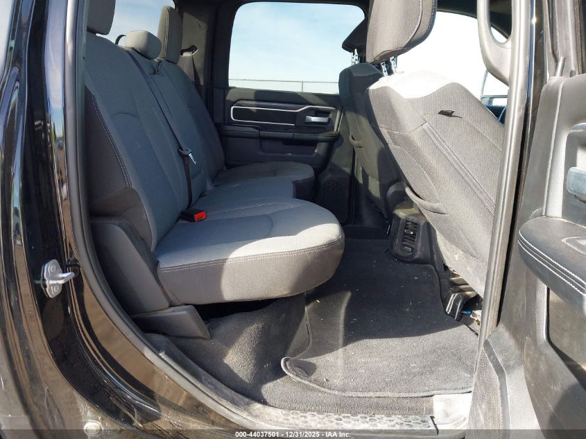 2024 Ram 2500 - 3C6UR5DL9RG340000