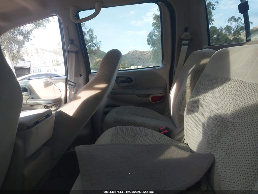 2001 FORD F-150 auction photo 8