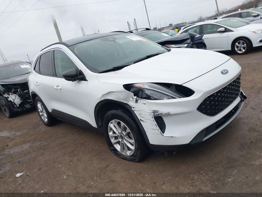 2022 Ford Escape Se