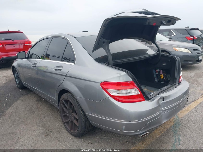 2009 Mercedes-Benz C 300 Luxury 4Matic/Sport 4Matic