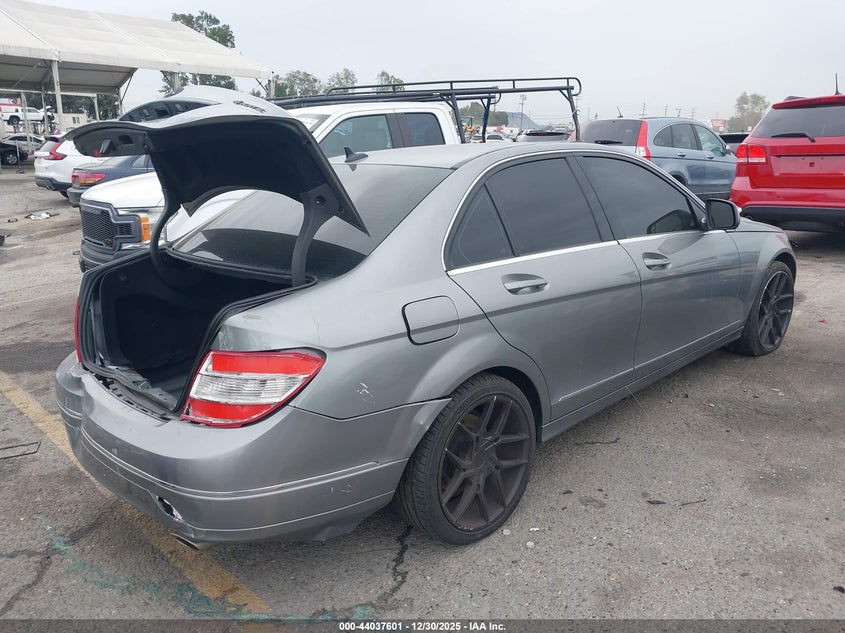 2009 Mercedes-Benz C 300 Luxury 4Matic/Sport 4Matic