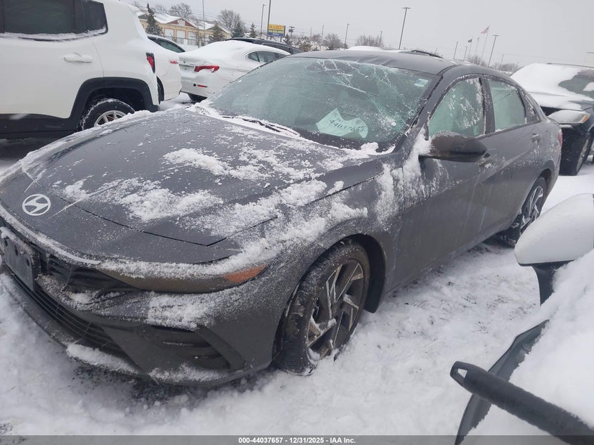 2025 Hyundai Elantra Sel Sport