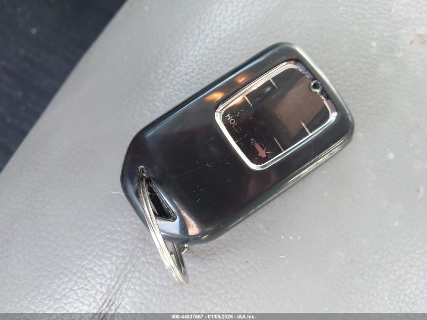 2017 Honda Pilot Touring VIN: 5FNYF5H9XHB004250 Lot: 44037667