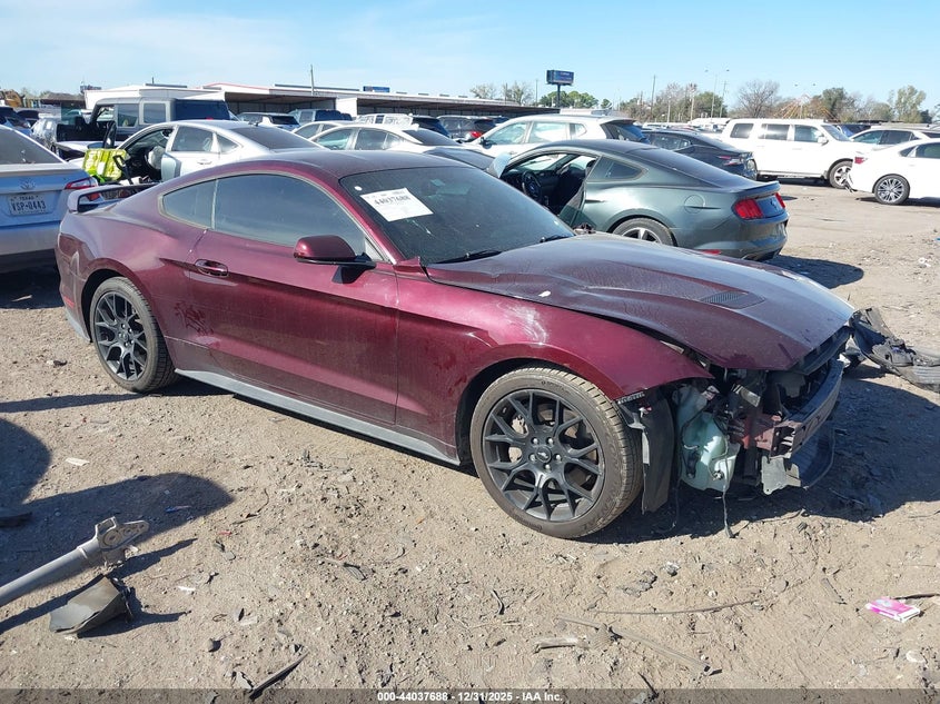 1FA6P8TH3J5137885 2018 Ford Mustang Ecoboost auction photo 1