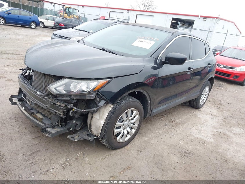 2017 Nissan Rogue Sport S