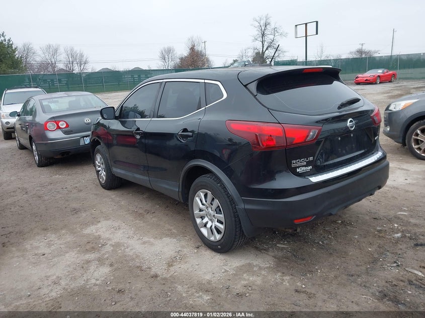 2017 Nissan Rogue Sport S