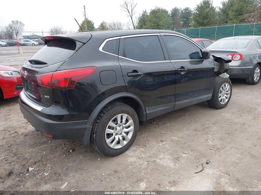 2017 Nissan Rogue Sport S
