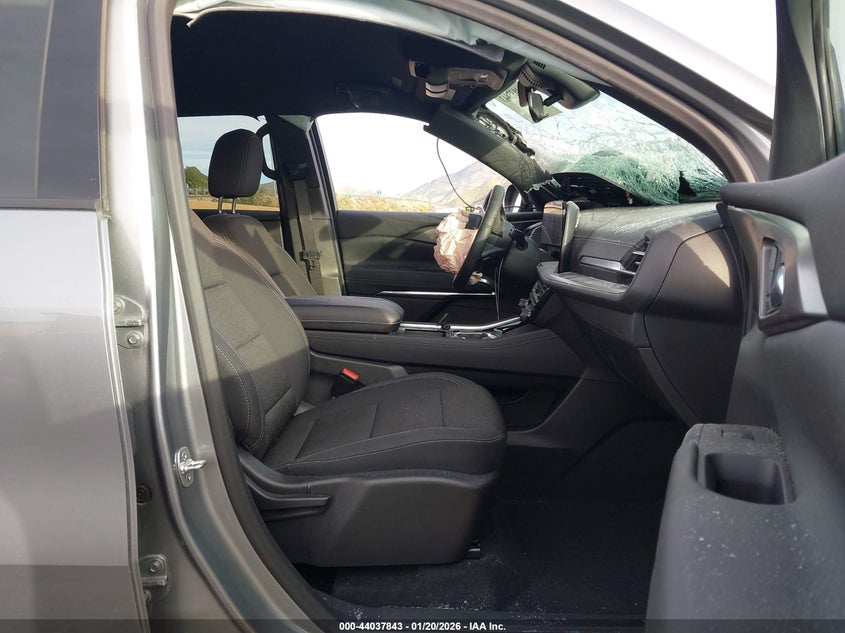VIN 1GNEVGRS1SJ169484 2025 CHEVROLET TRAVERSE AWD LT