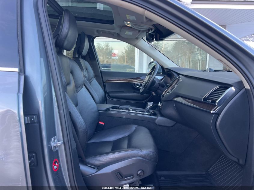 2016 Volvo Xc90 T6 Momentum