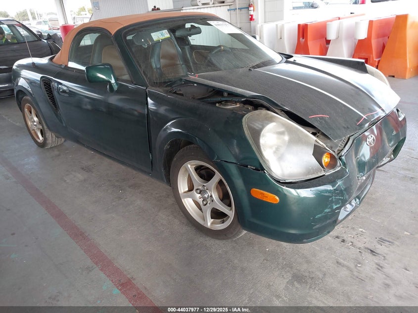 JTDFR320820052834 2002 Toyota Mr2 Spyder auction photo 1