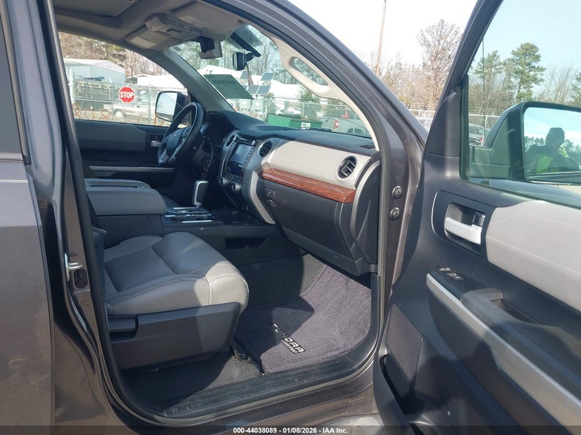 2014 Toyota Tundra Limited 5.7L V8