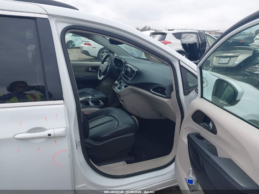 2020 Chrysler Voyager Lxi