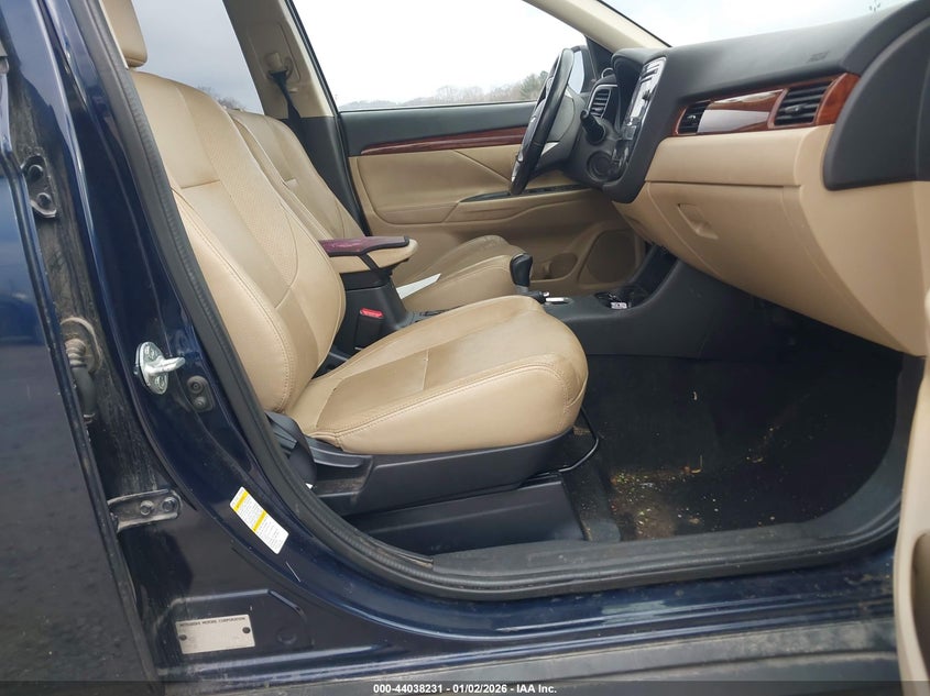 2015 Mitsubishi Outlander Se