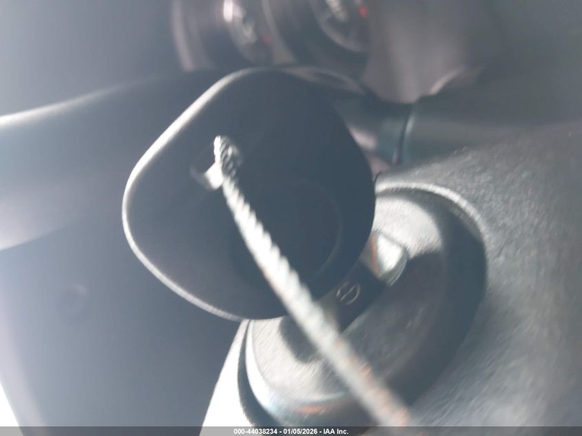 2010 Chevrolet Avalanche 1500 Ls VIN: 3GNVKEE02AG233355 Lot: 44038234