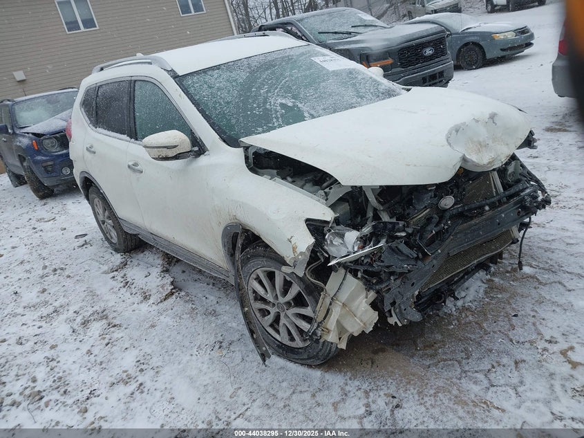 2017 Nissan Rogue Sv