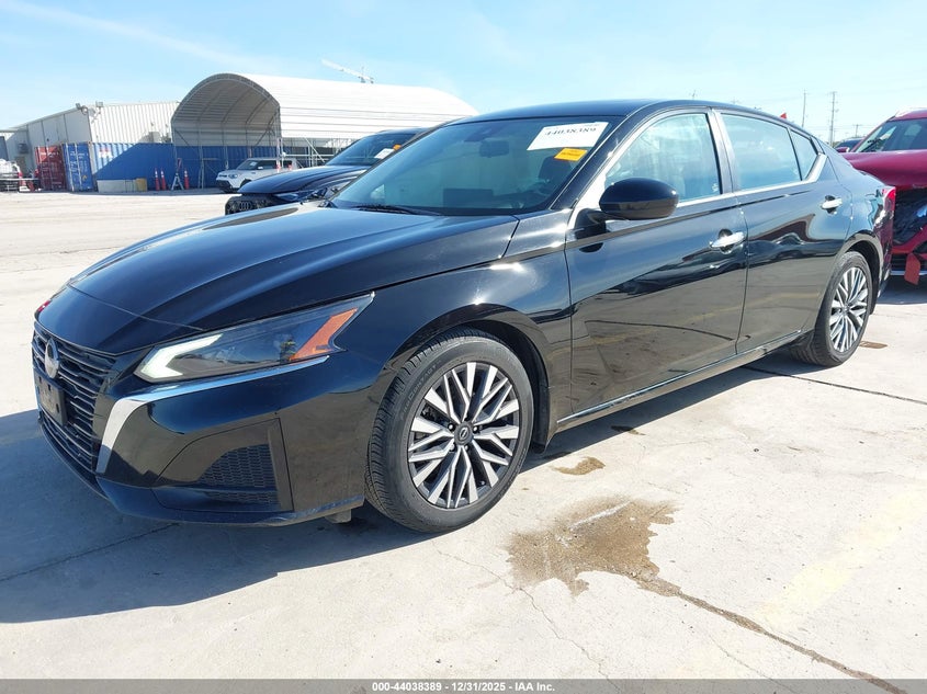 2023 Nissan Altima Sv Fwd